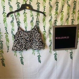 Brandy Melville Flower Short Shirt C2